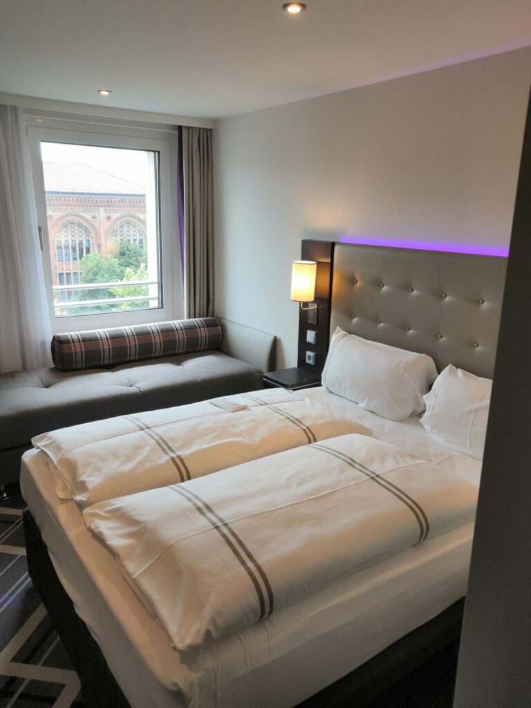 premier inn-bed