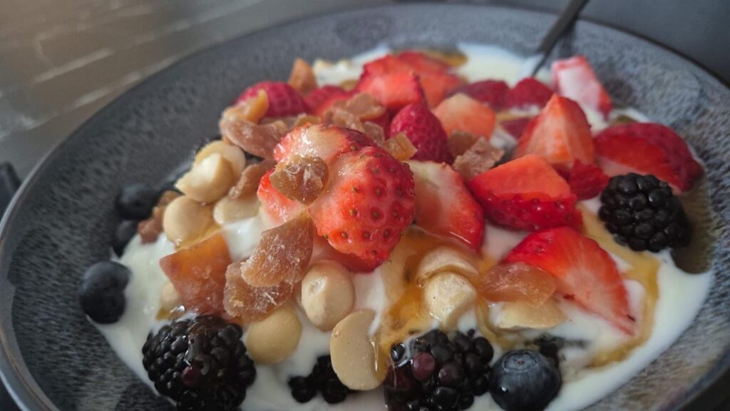Breakfast yogurt with berries and nuts